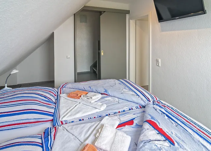 Avantgarde * Нойхарлингерзиль