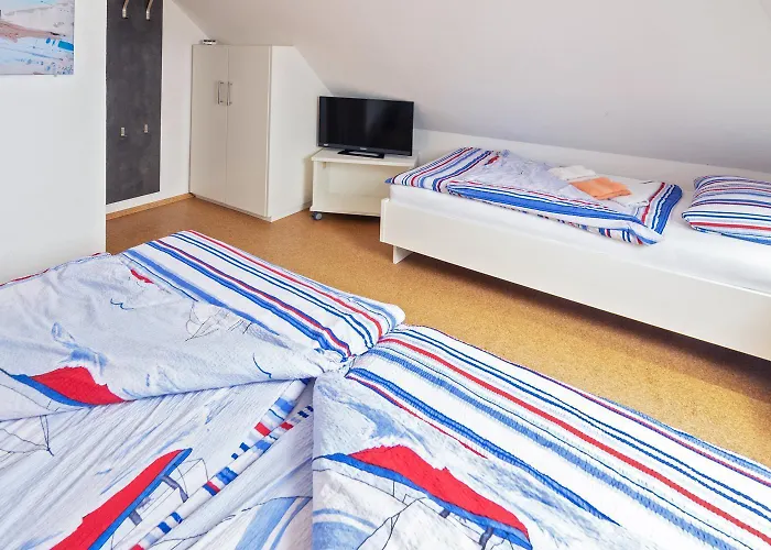 Avantgarde Нойхарлингерзиль